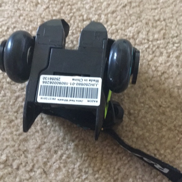 Razor skates😎 - Picture 2 of 5